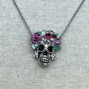 Origami Owl Silver Skull Necklace Nunca Olvidado 2022